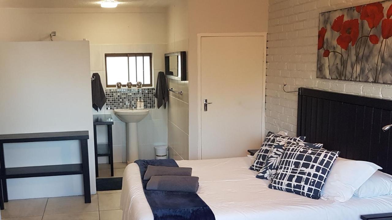Amazing Grace B&B Gansbaai Exteriör bild